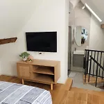 Fontainas Apartments