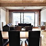 Lond Apartments