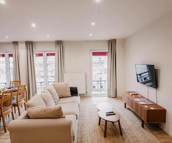 Central And Cozy In Brussels