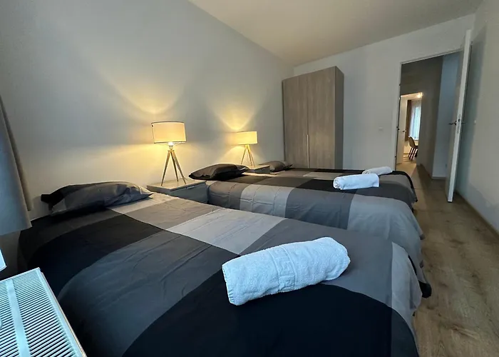 Cosy 2 Bedroom Apartment In City Center