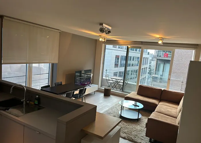 Comfortable Two Bedroom Apartment In City Center