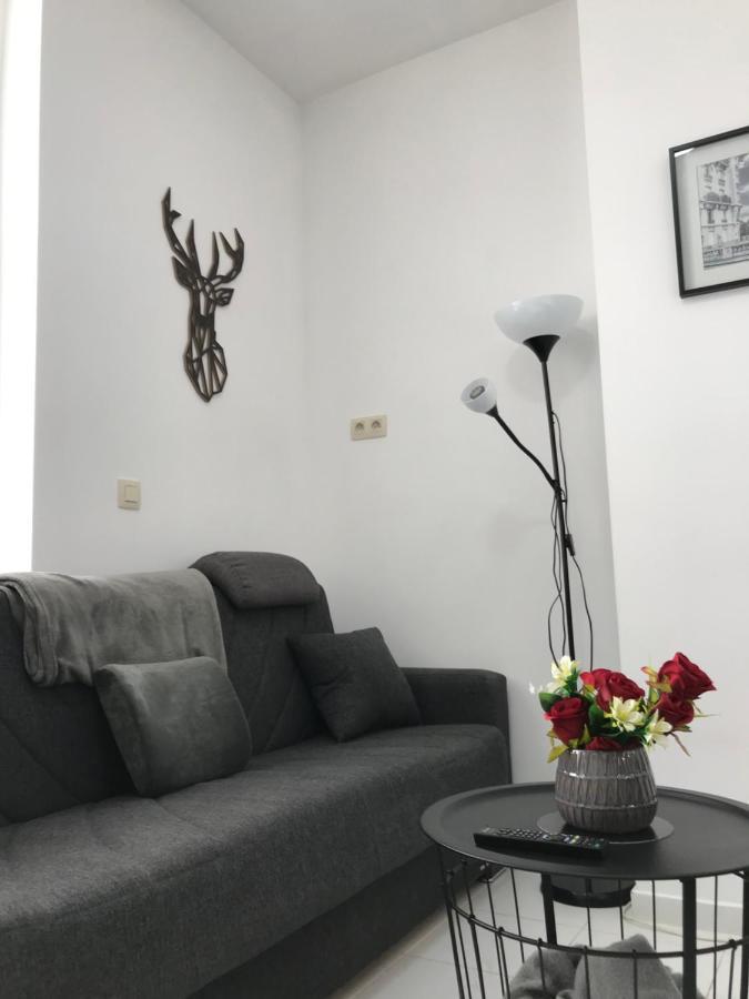 Apartment Mofo *