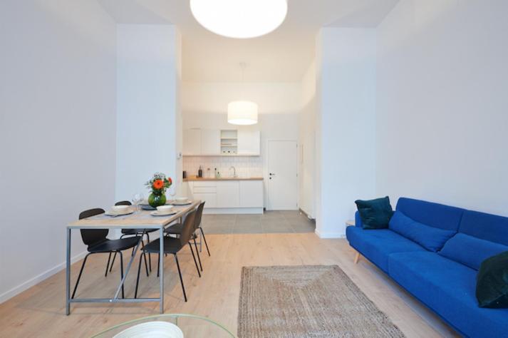 Apartment South *