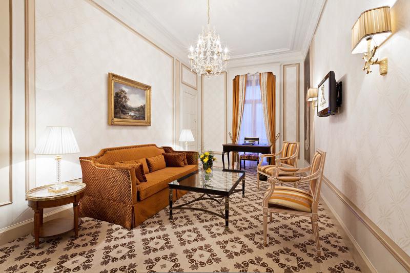 Metropole Hotel 5*