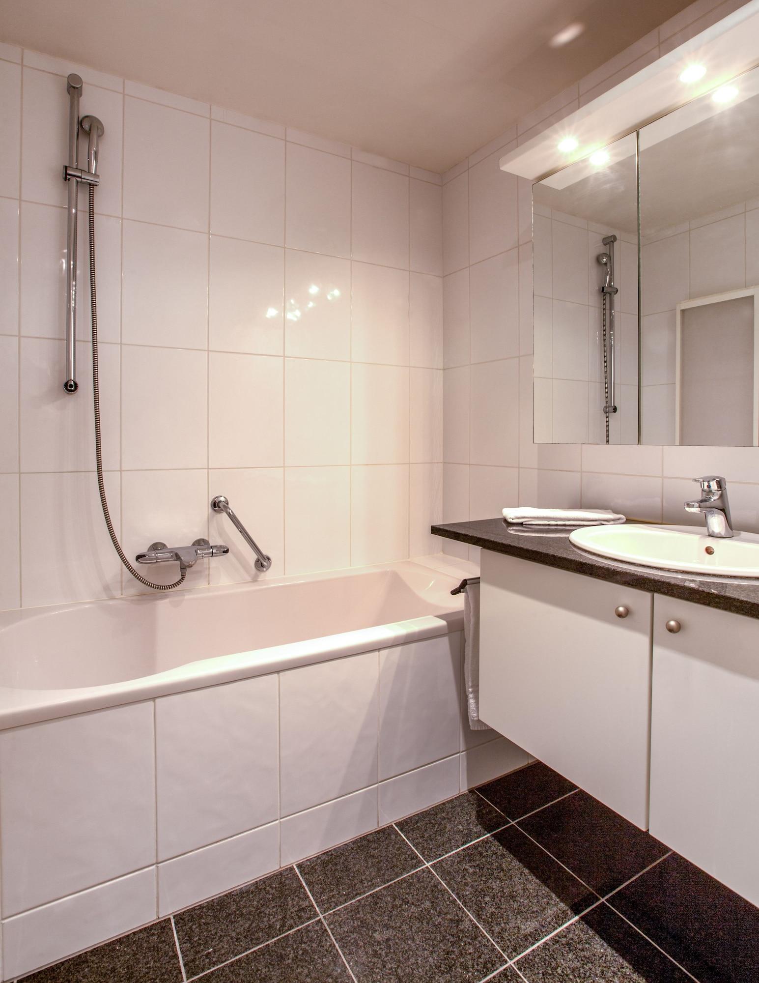 Diamant Eu Aparthotel