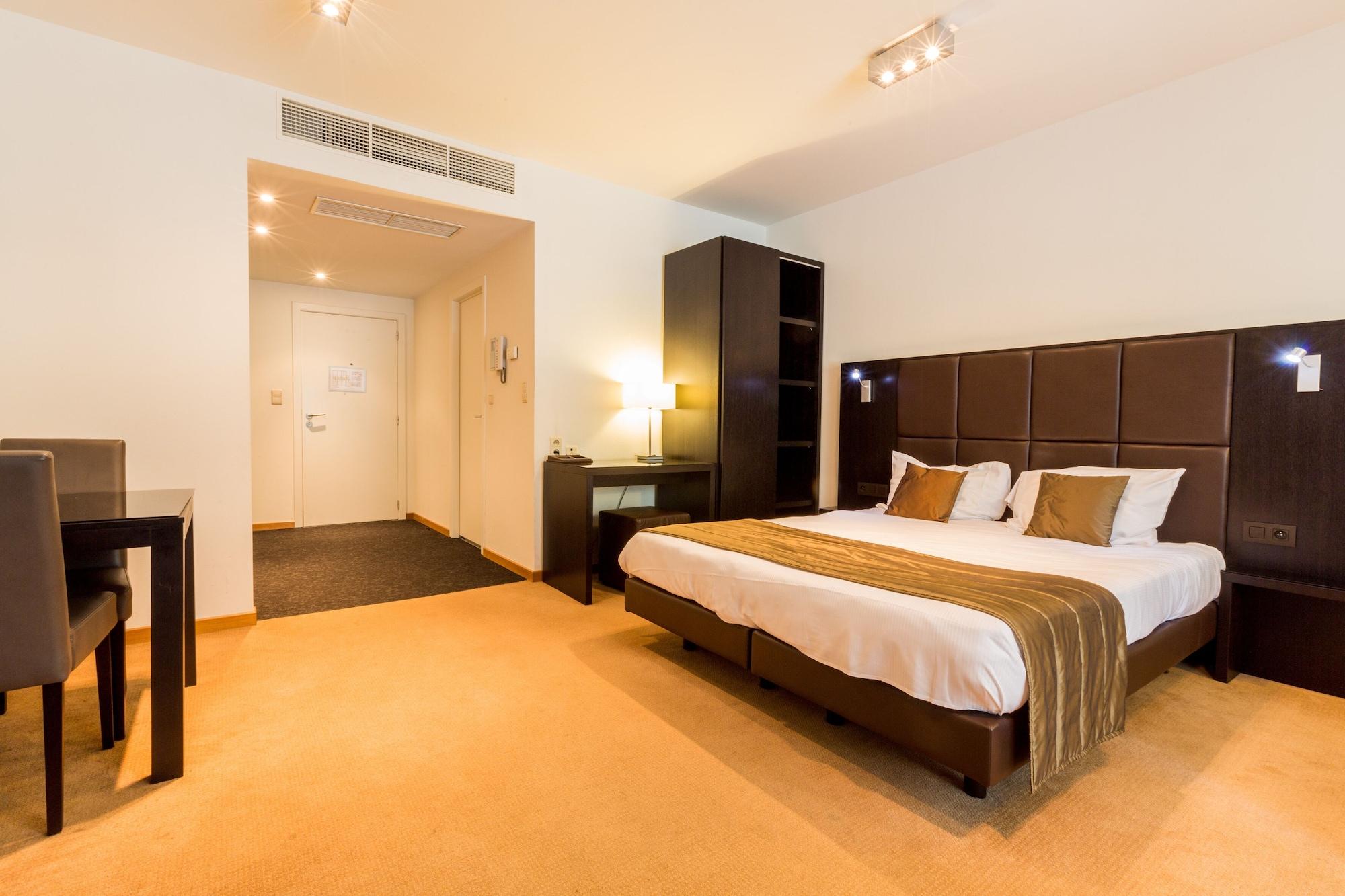 Aparthotel Diamant Eu 3*
