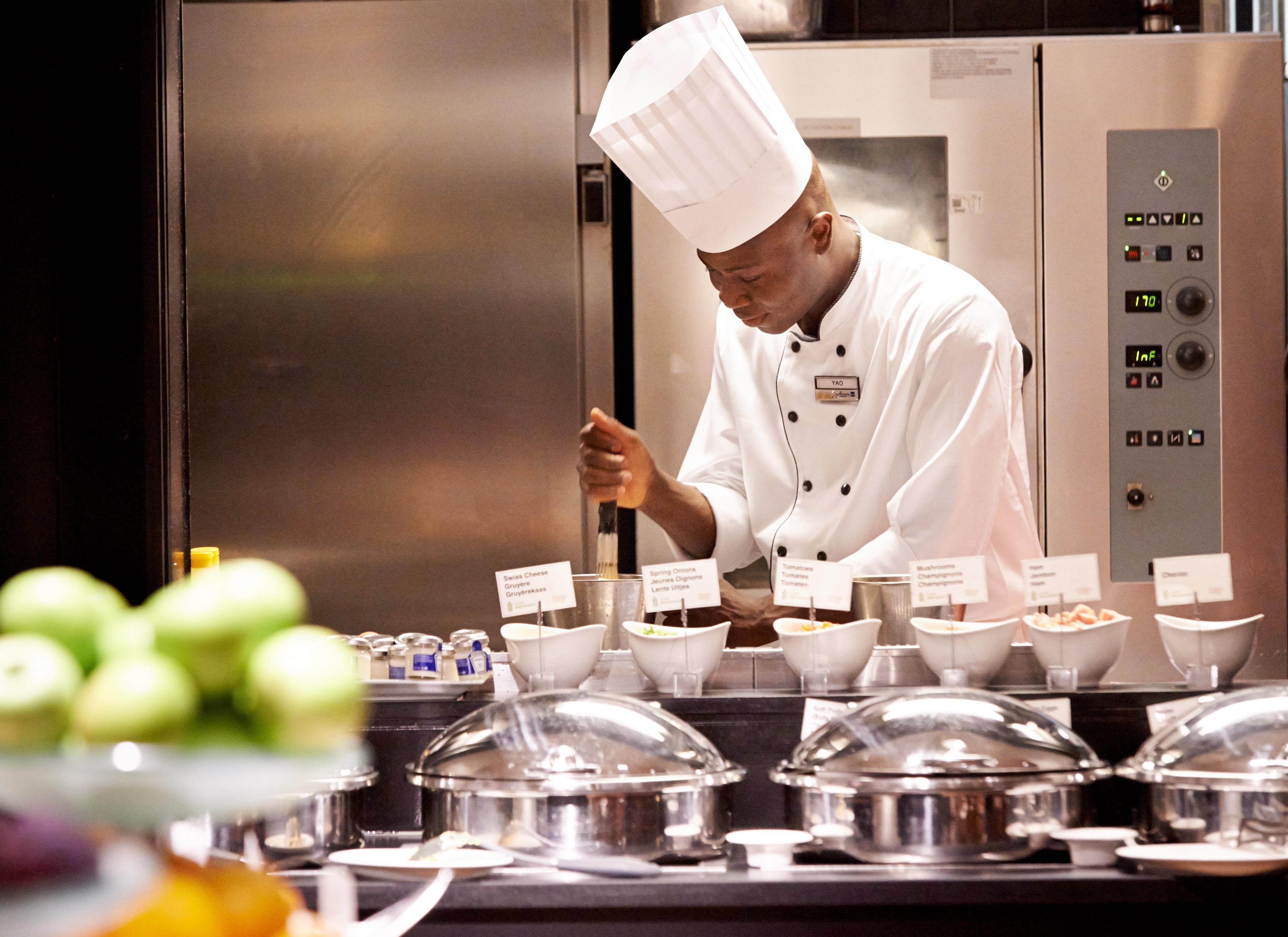 Radisson Collection Grand Place Hotel 5*