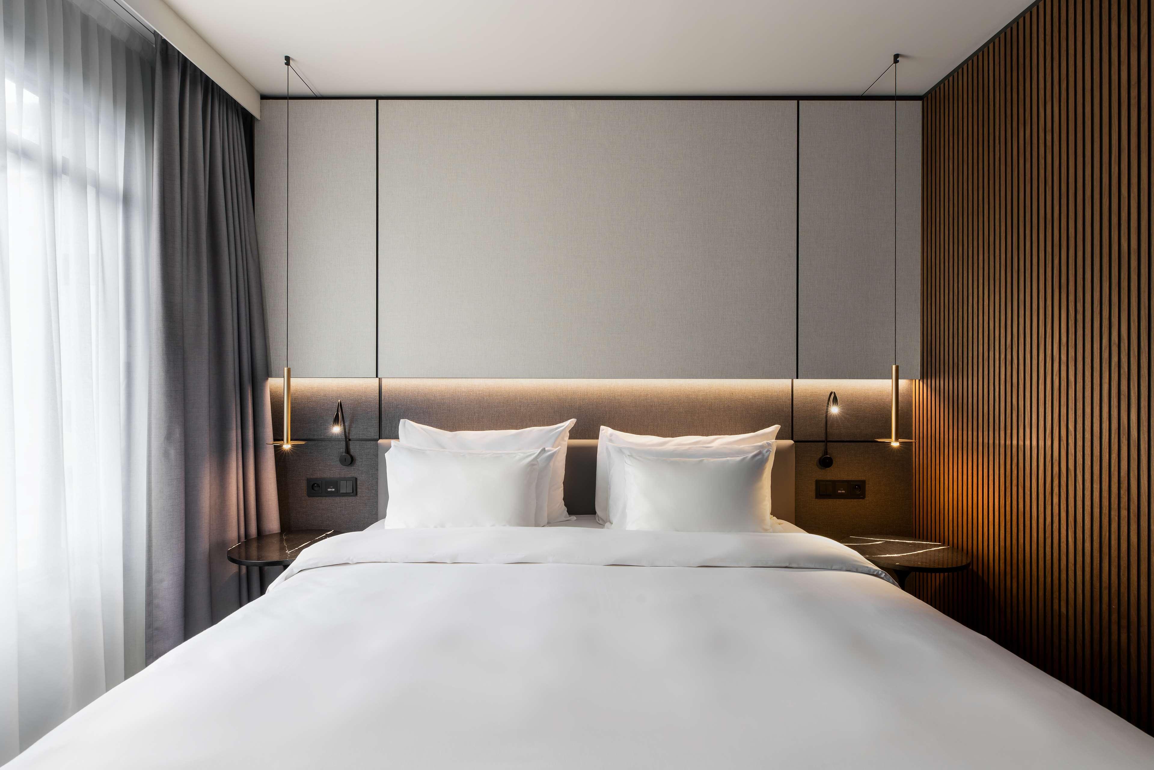 Radisson Collection Grand Place Hotel 5*