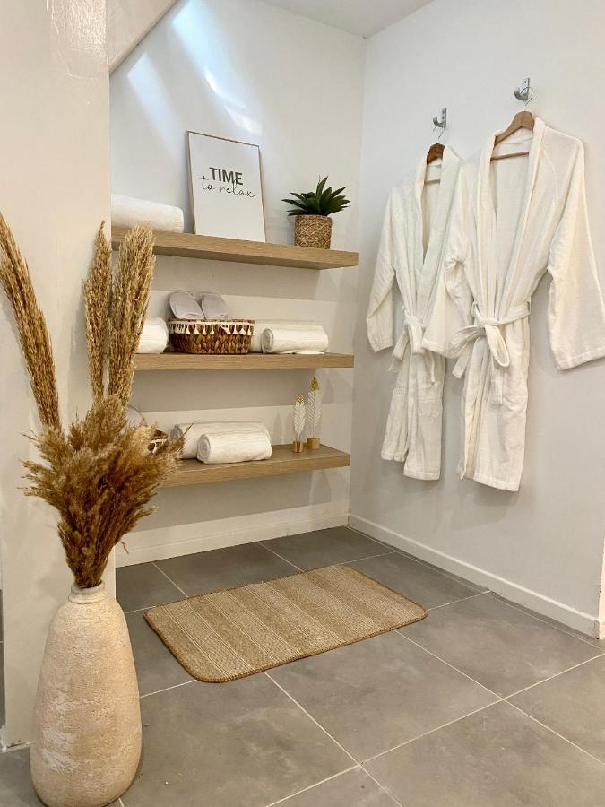 Apartment Superbe Pres De Avec Prive