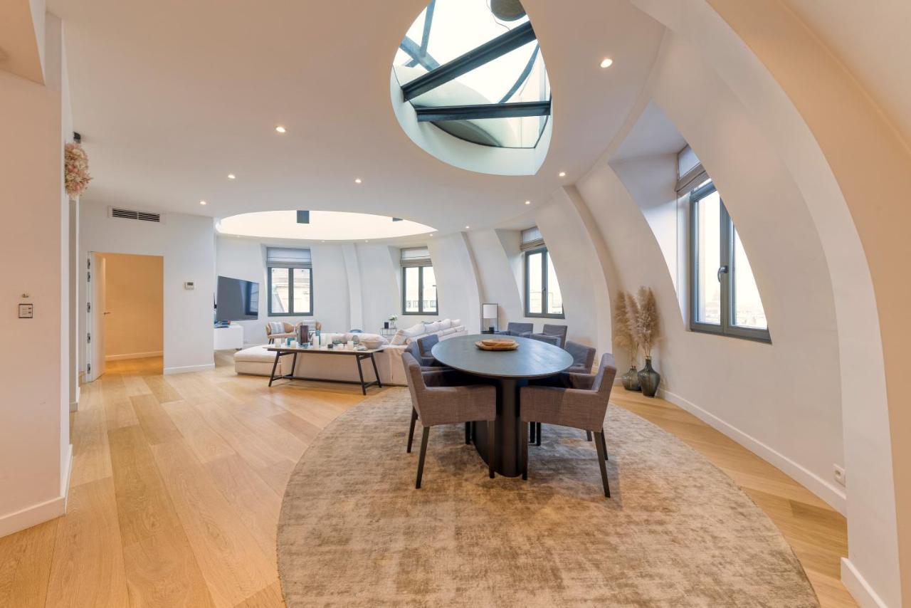 Triplex Penthouse In The Center Brüssel