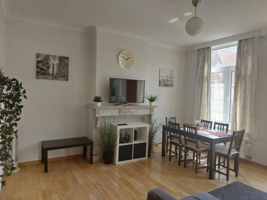 Charming 1-bedroom Apartment Brüssel