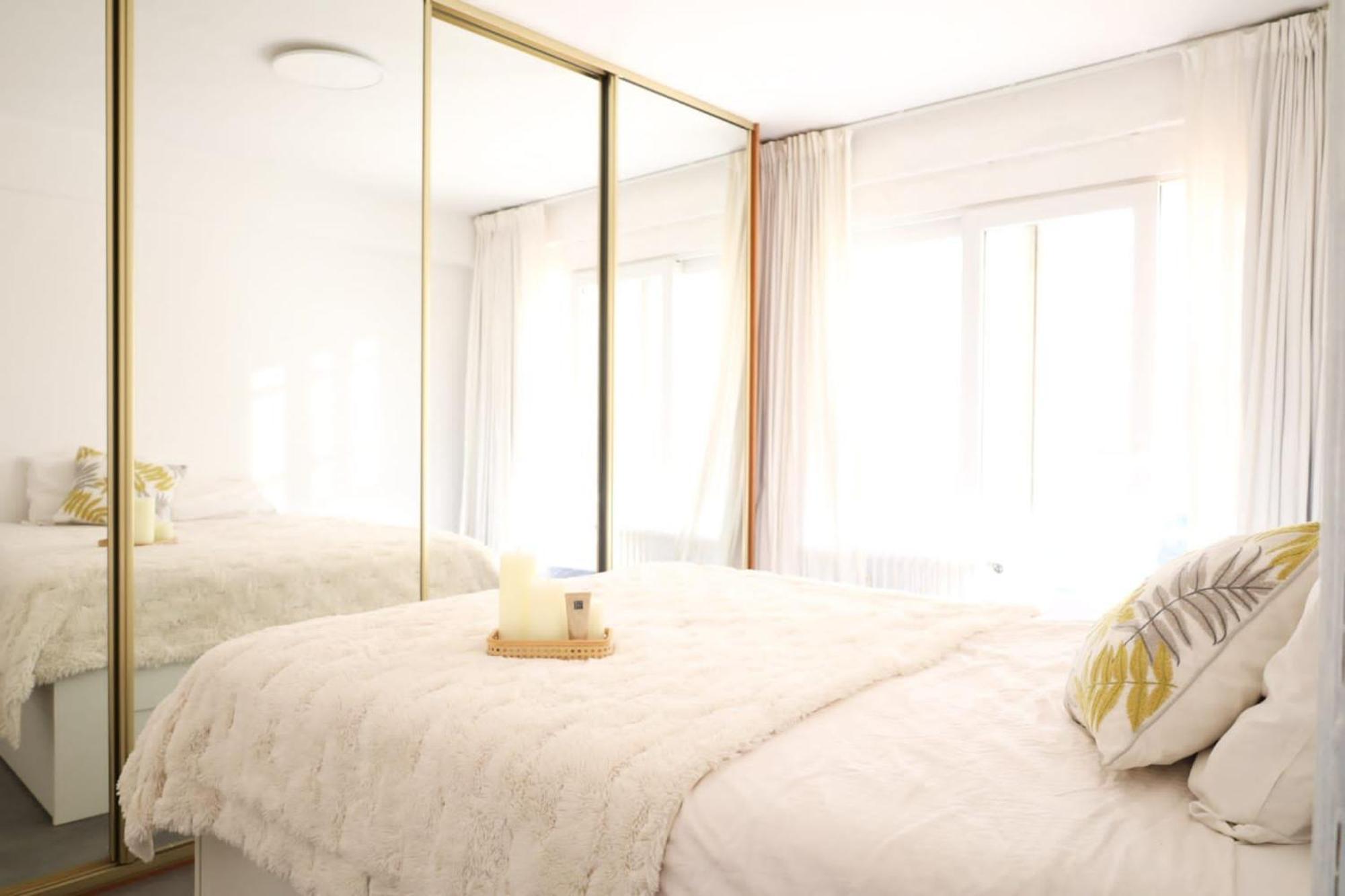Furnished - Bright, Modern In Brussels, 15 Minutes Walk From The Atomium Appartamento