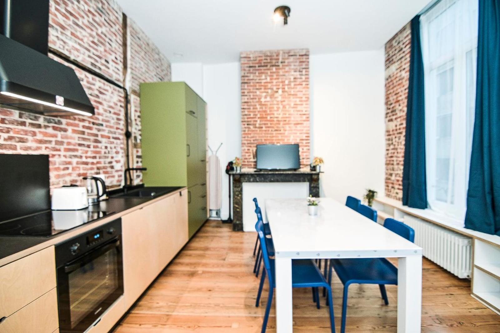 Cozy And Confortable Near Station * Brussel