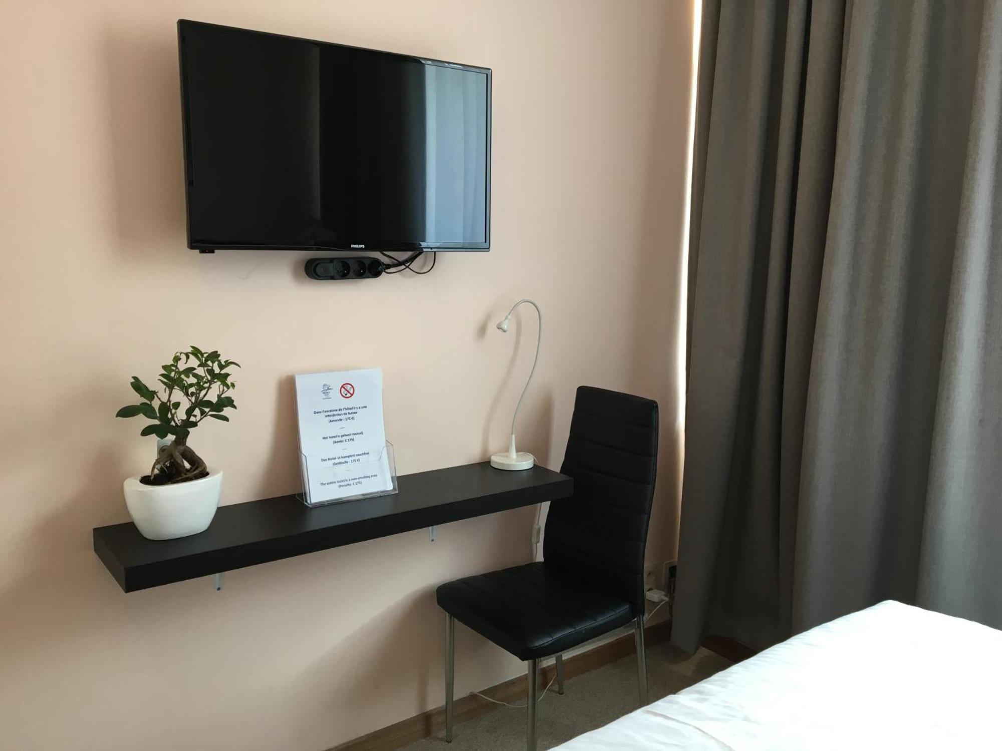 Slina Hotel