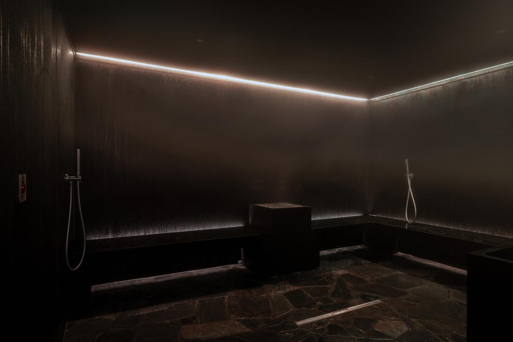 Mix Brussels --gym & Wellness For Adults Only-- Auderghem