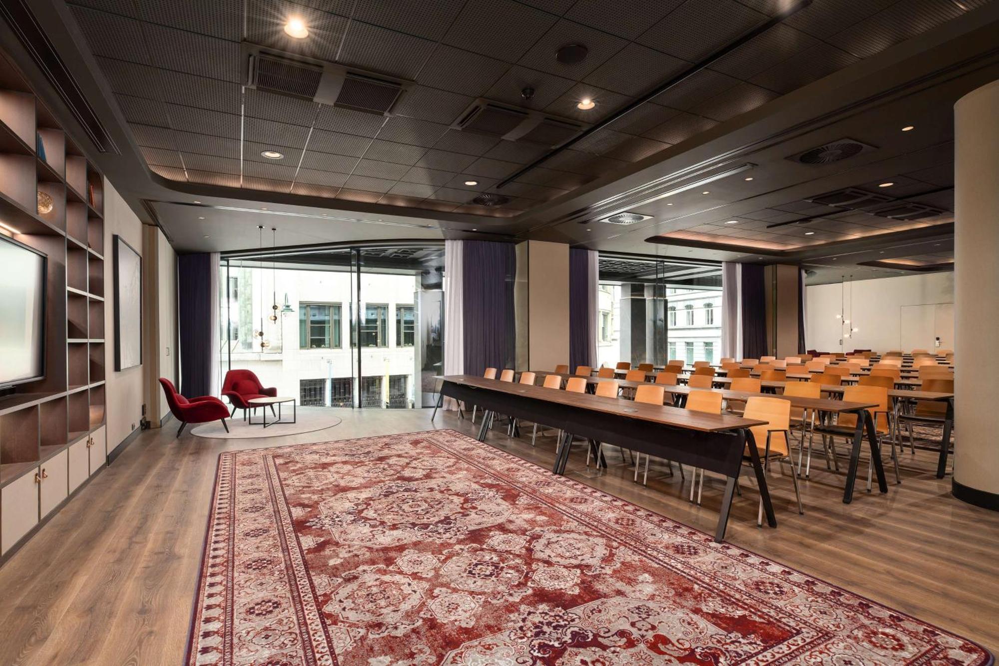 Hotel Radisson Collection Grand Place 5*