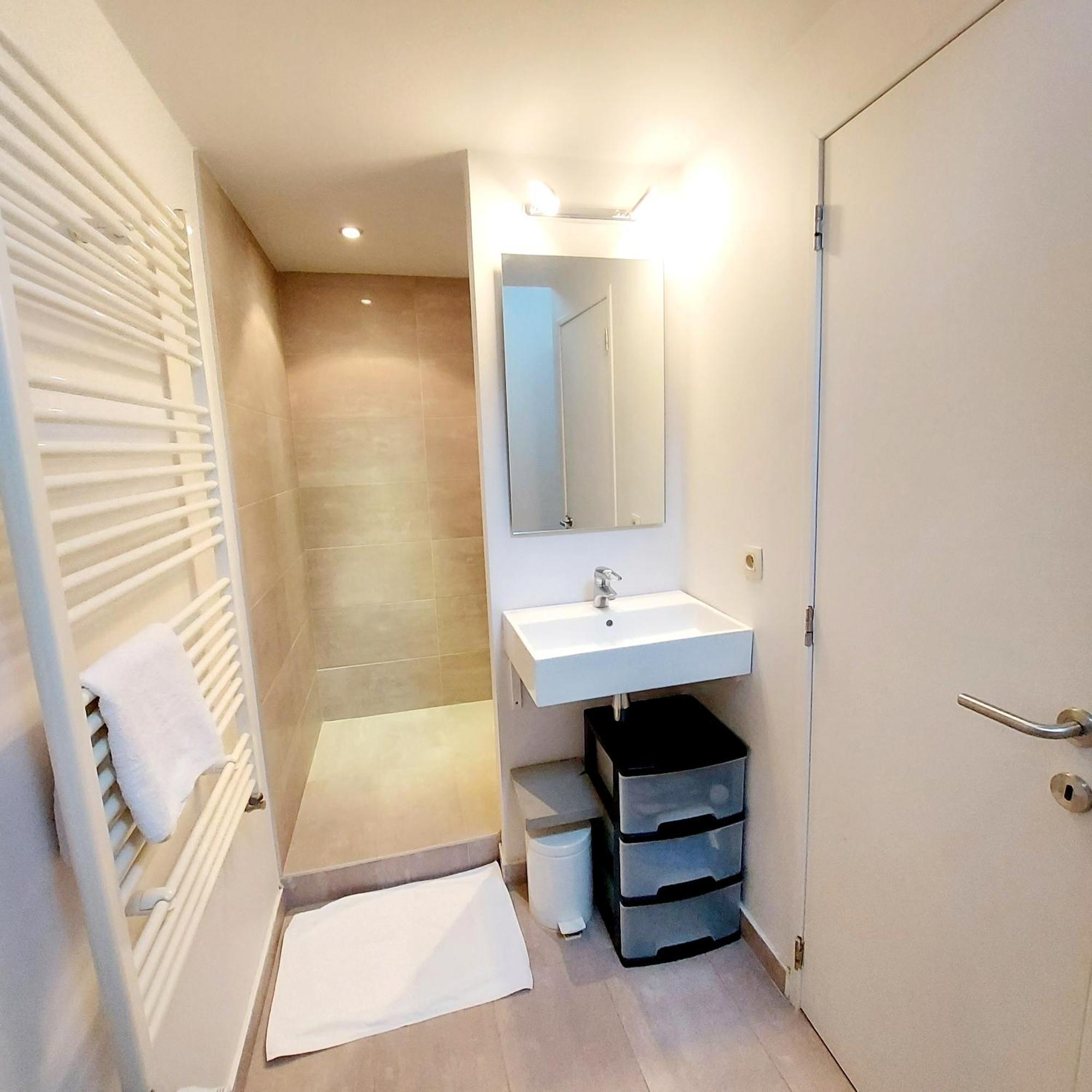 Apartment New Stylish Grand Place City Center Duplex *
