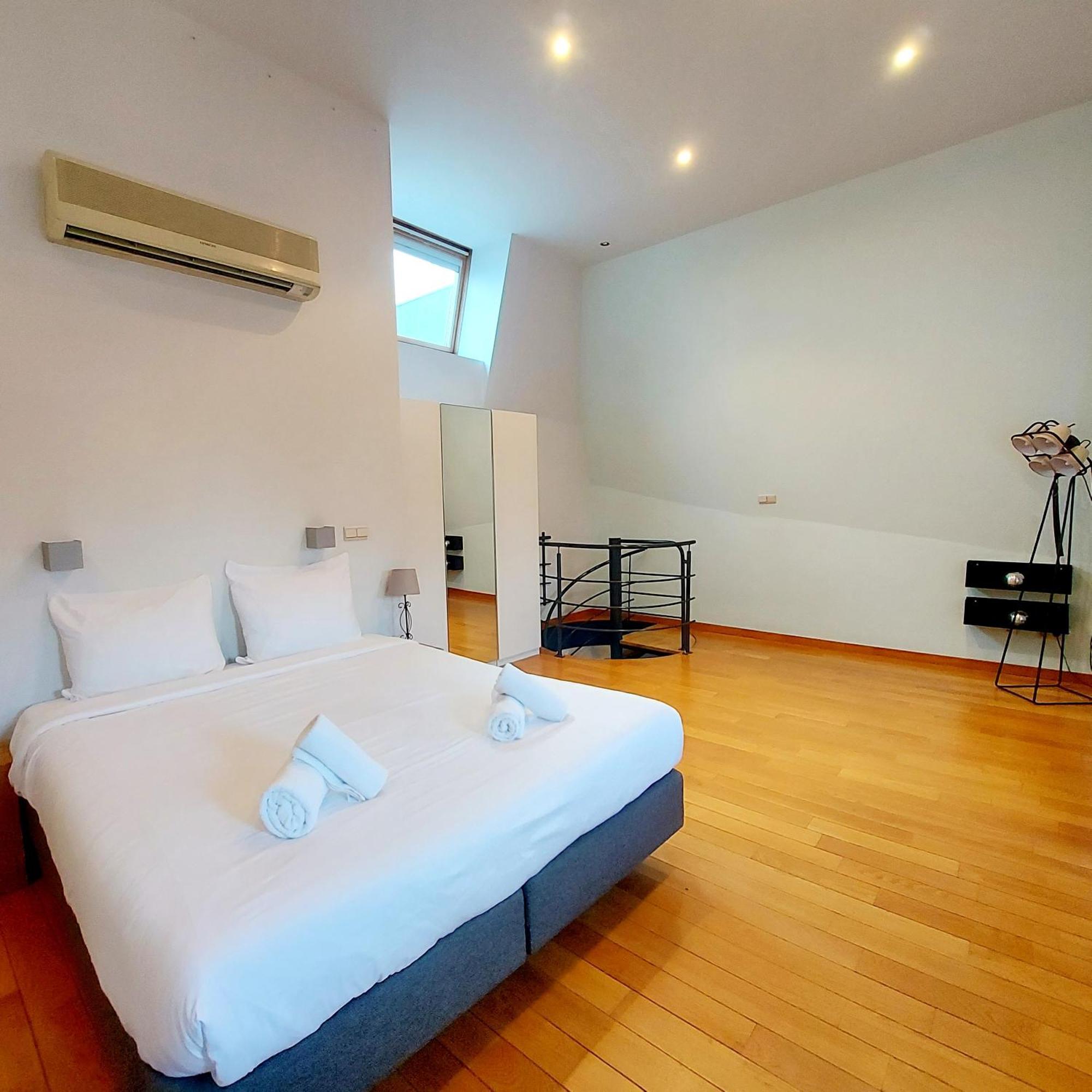 New Stylish Grand Place City Center Duplex * Brussels
