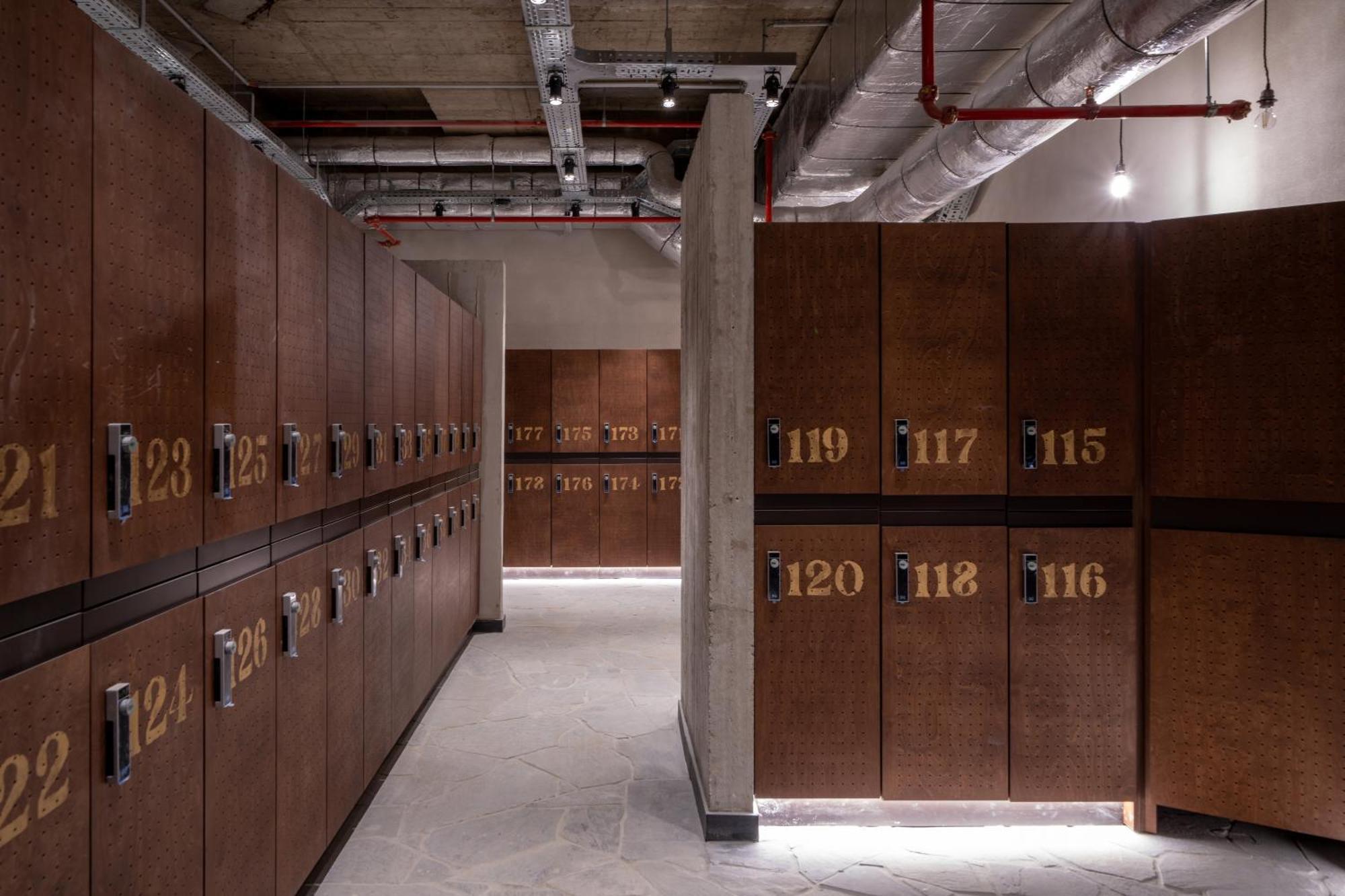 Mix Brussels --gym & Wellness For Adults Only--