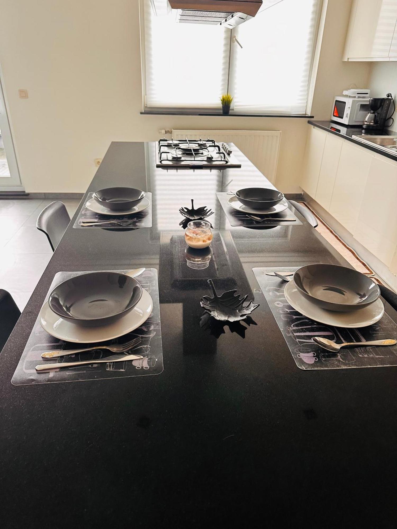 Appartamnet 3 Bedroom + Living *