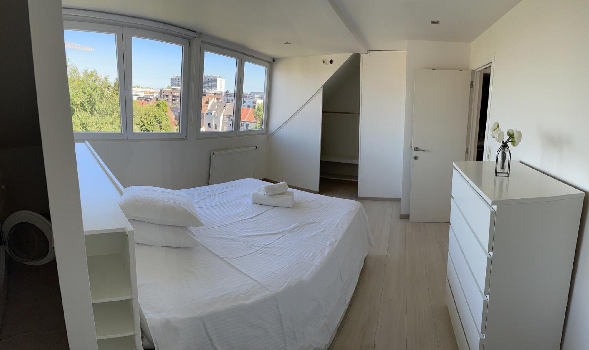 Apartment Appartamnet 3 Bedroom + Living *