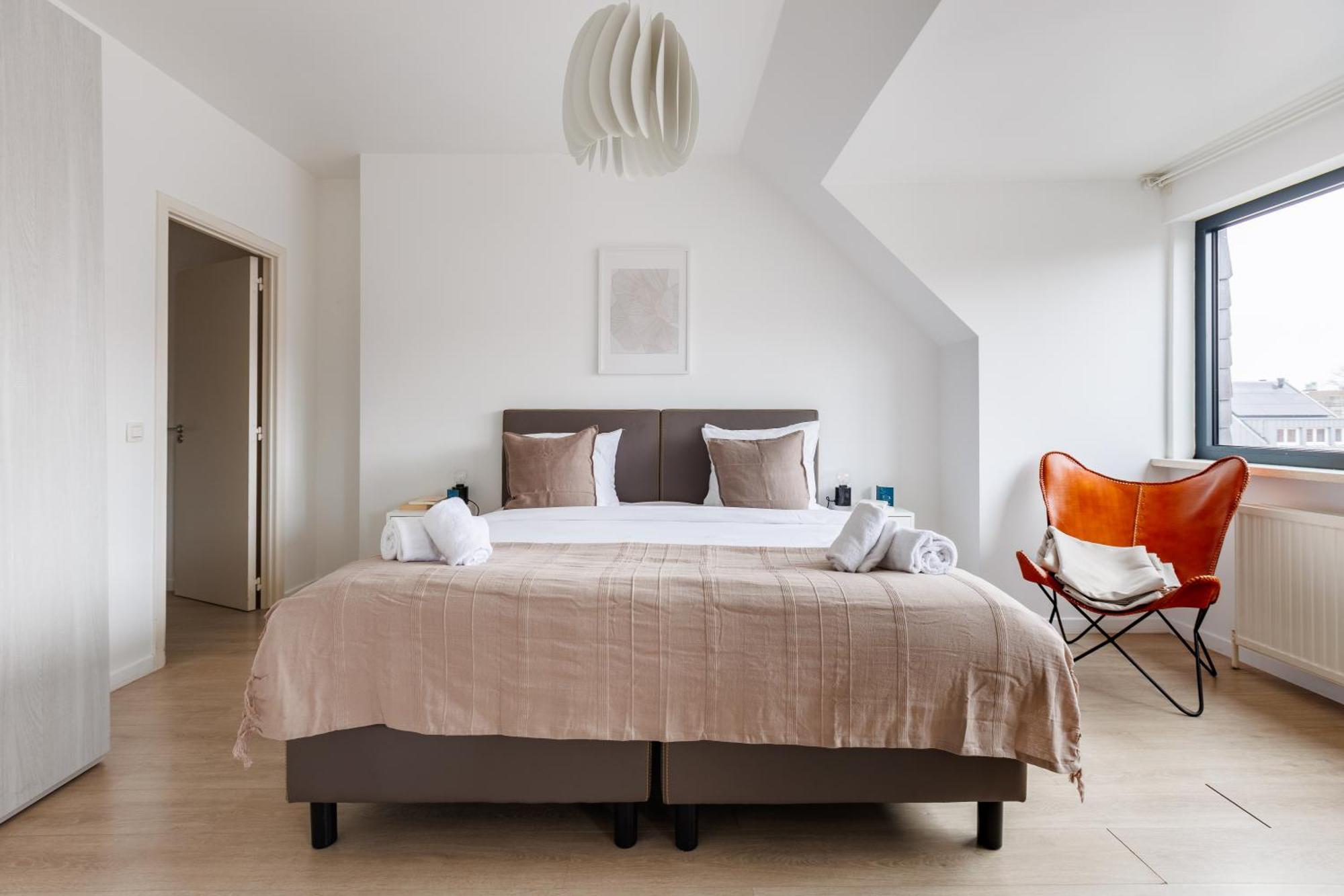 Apartment Sweet - Michel Ange *