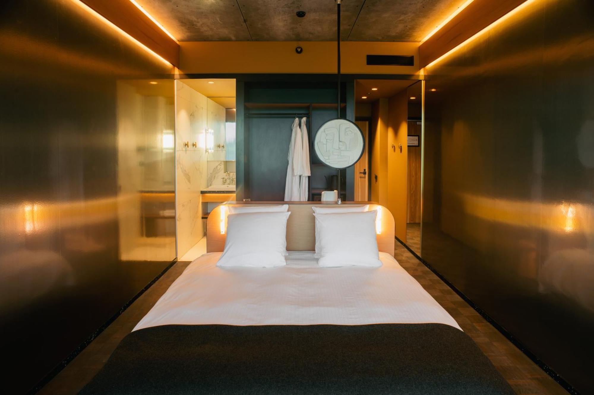 Hotel Mix Brussels --gym & Wellness For Adults Only-- 4*