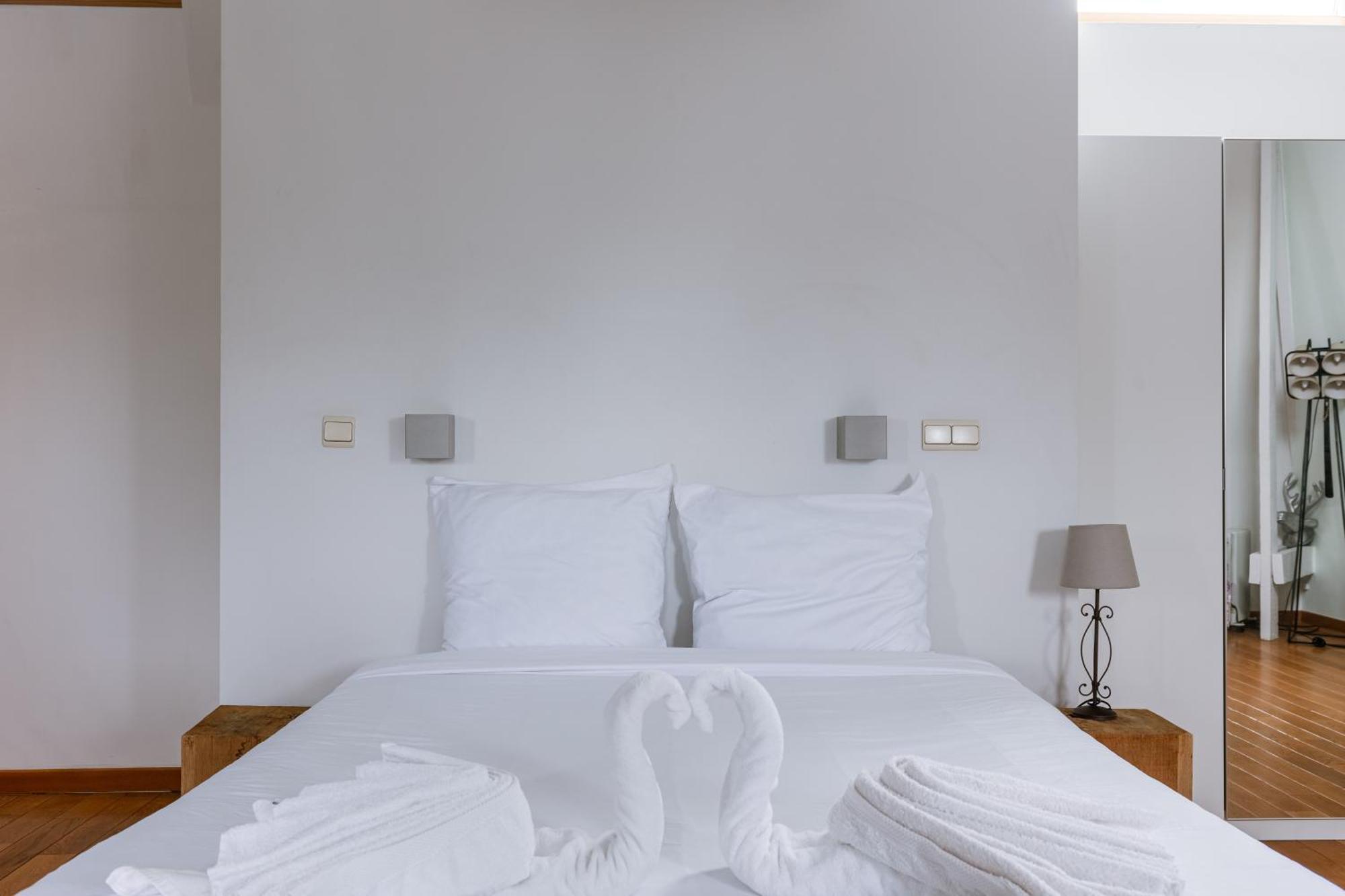 Apartment New Stylish Grand Place City Center Duplex