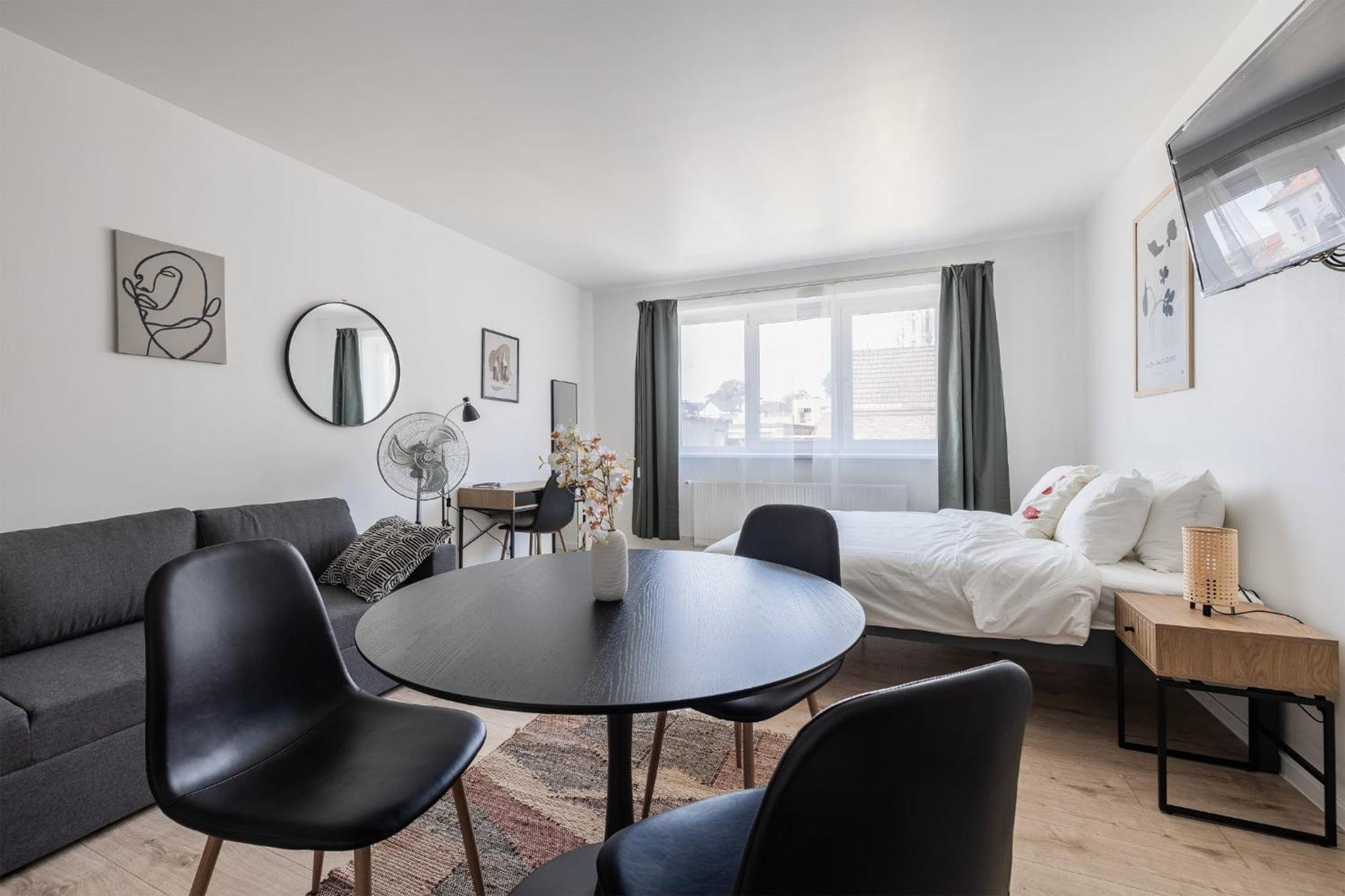 Appartement Cosy Place Expo 300 *