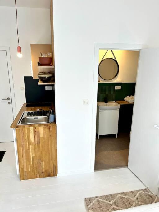 Lejlighed Chez Louise - A Haven Of Peace In Bruxelles