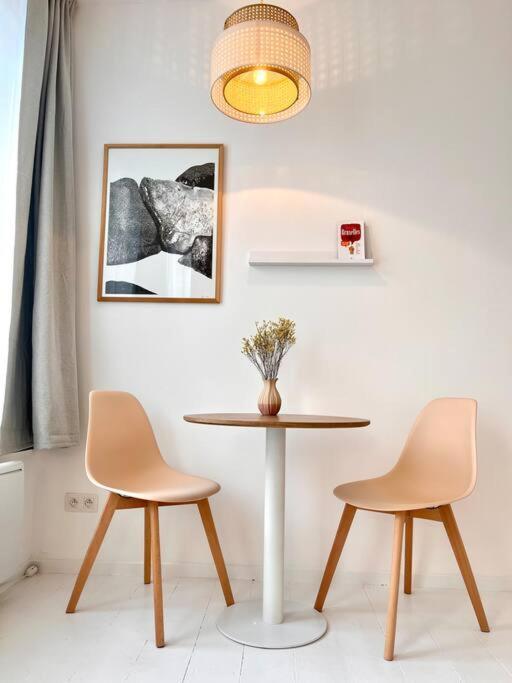 Lejlighed Chez Louise - A Haven Of Peace In Bruxelles