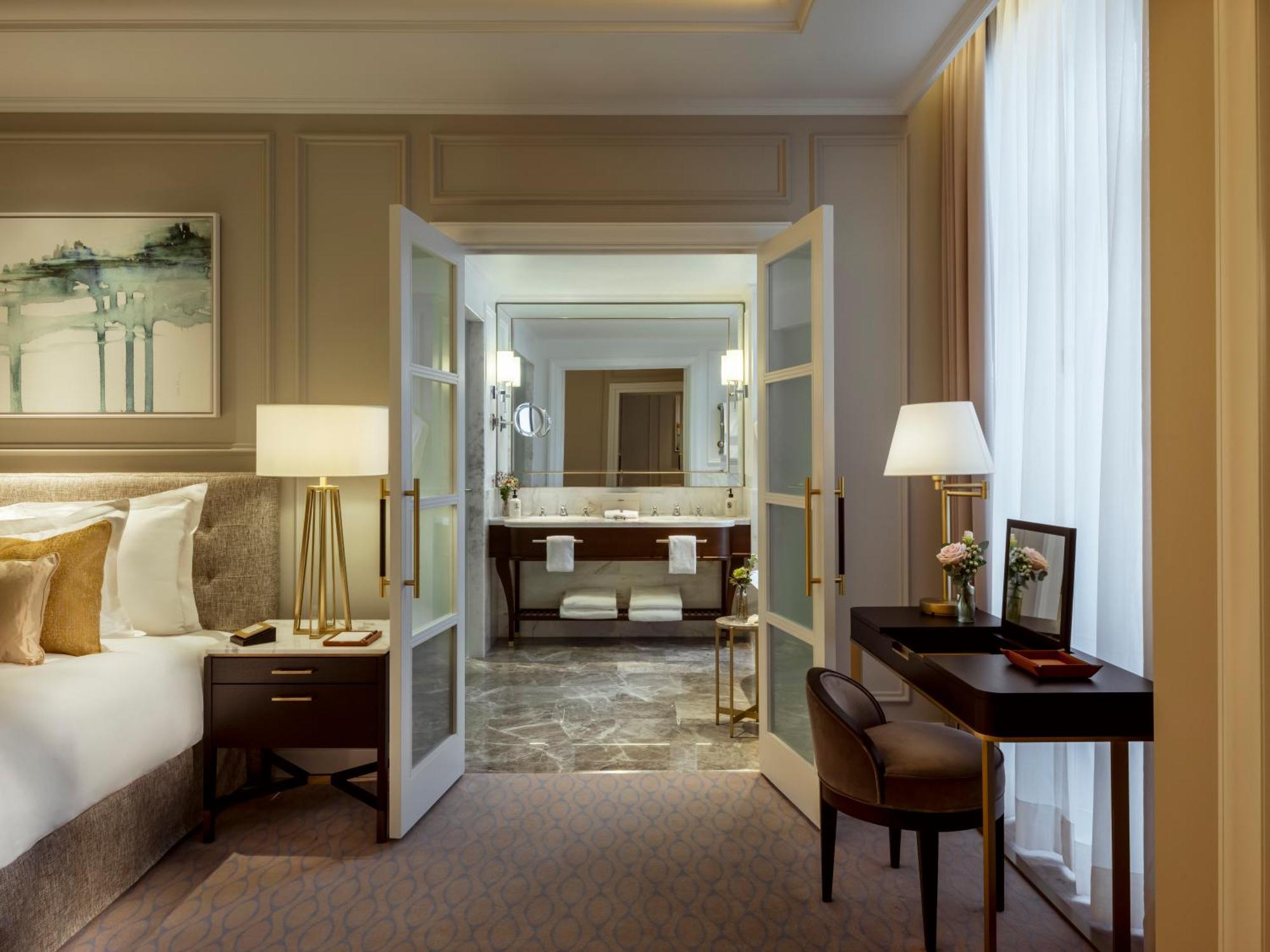 Corinthia Grand Astoria