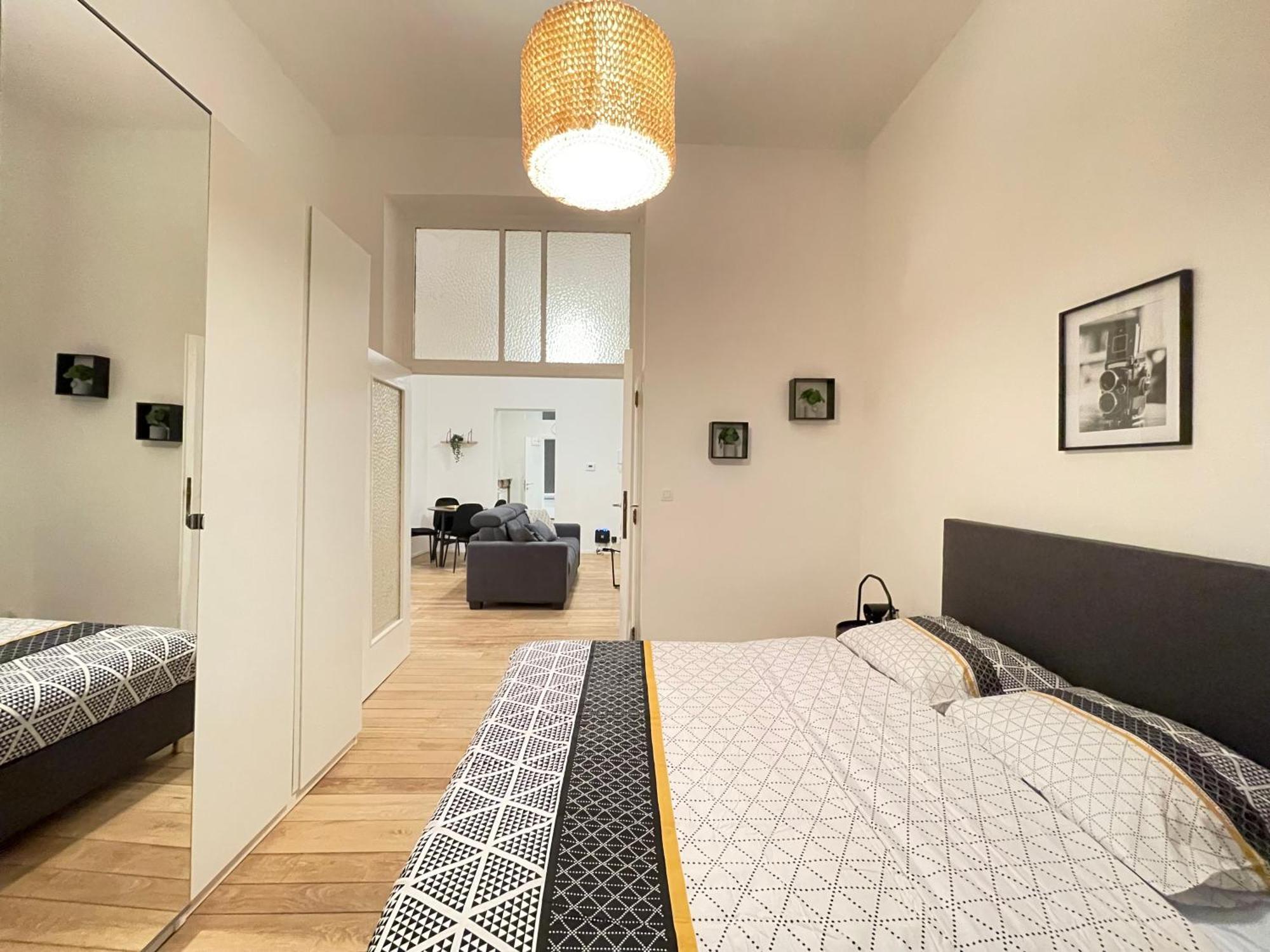 Charming Uccle - 1 Bedroom Appartamento
