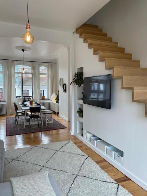 Beautiful 2 Bedroom Duplex In Le Chatelain *