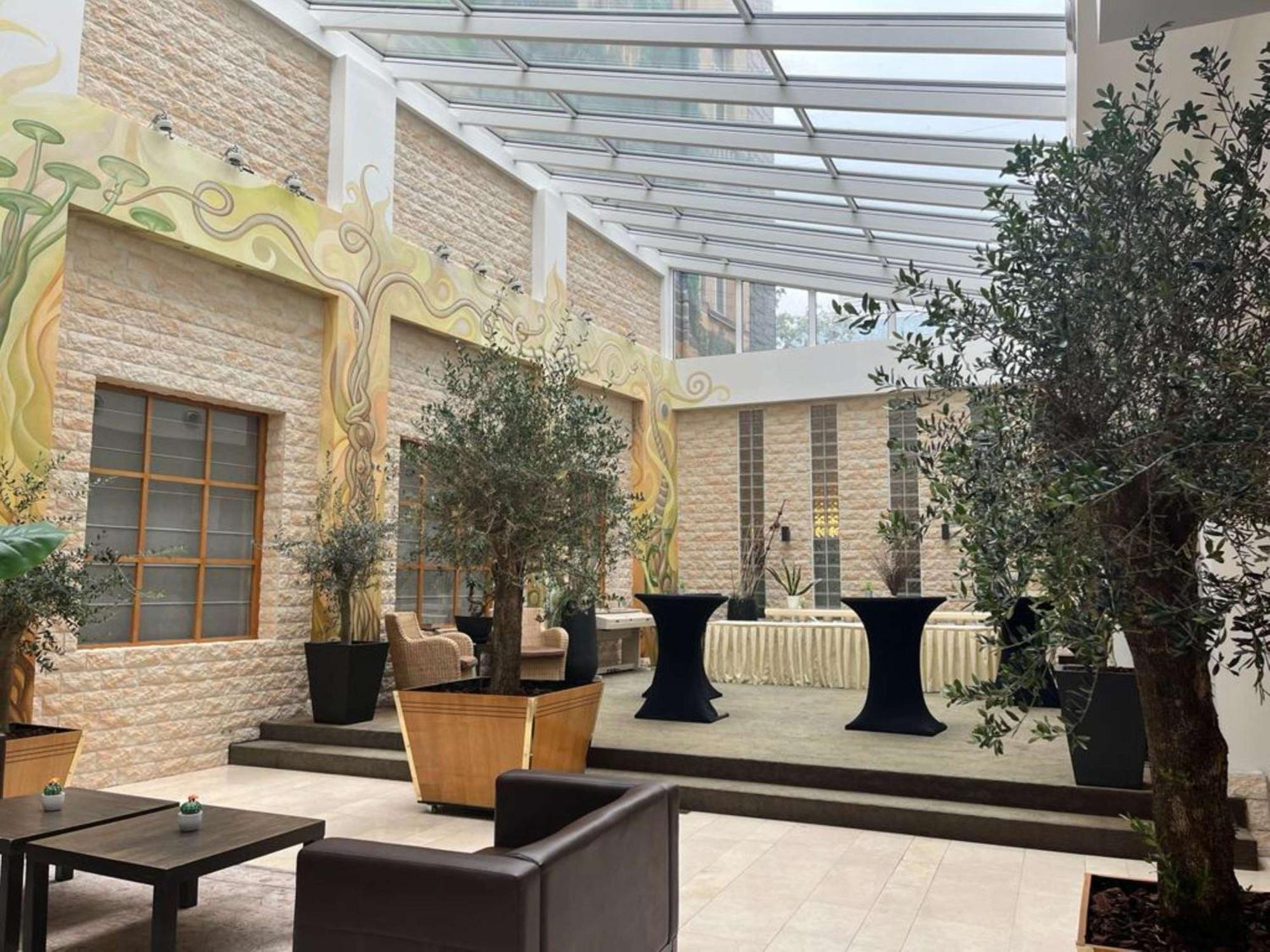 Des Colonies By Mercure Brussels