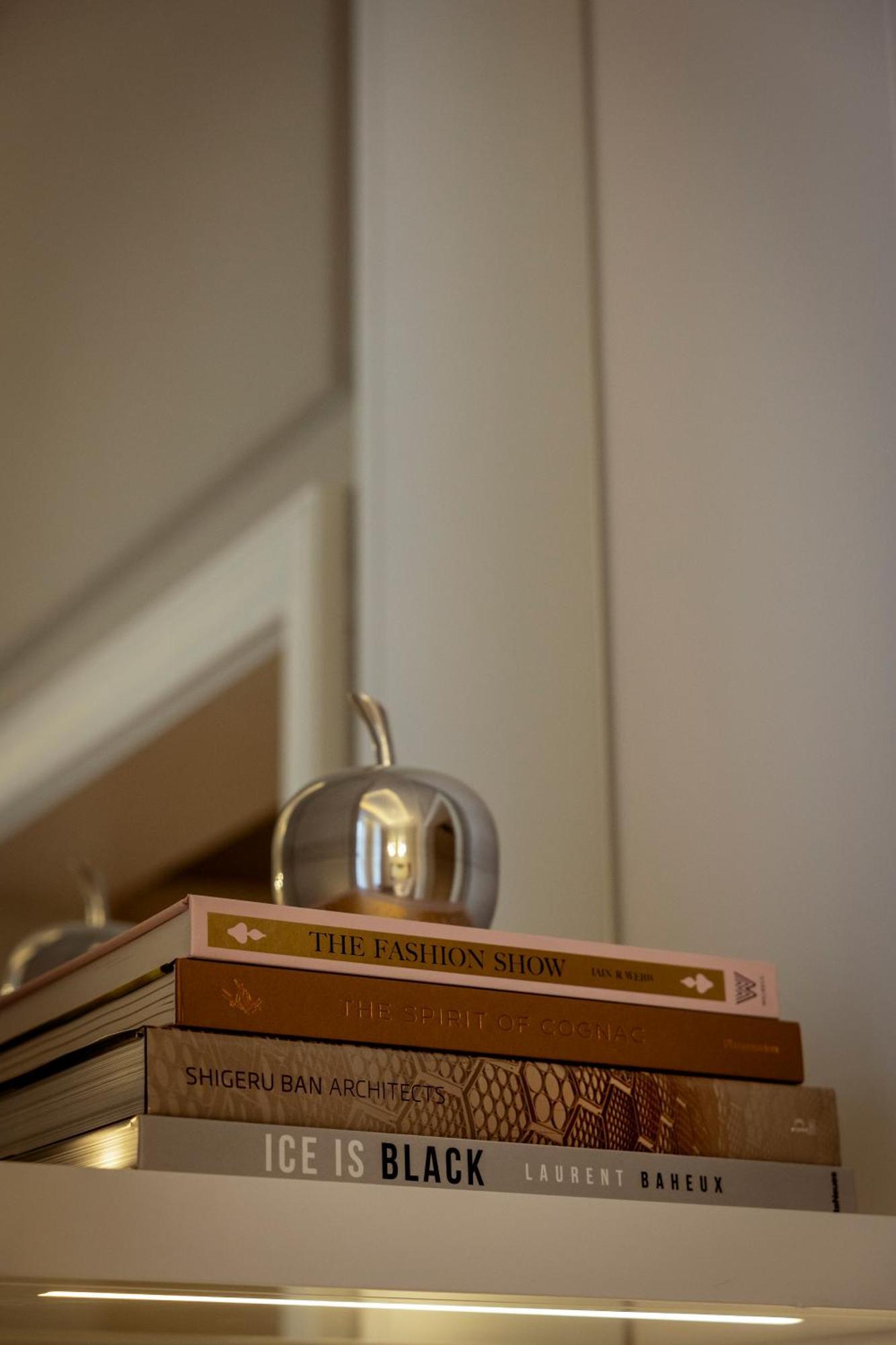 Corinthia Grand Astoria Hotel 5*