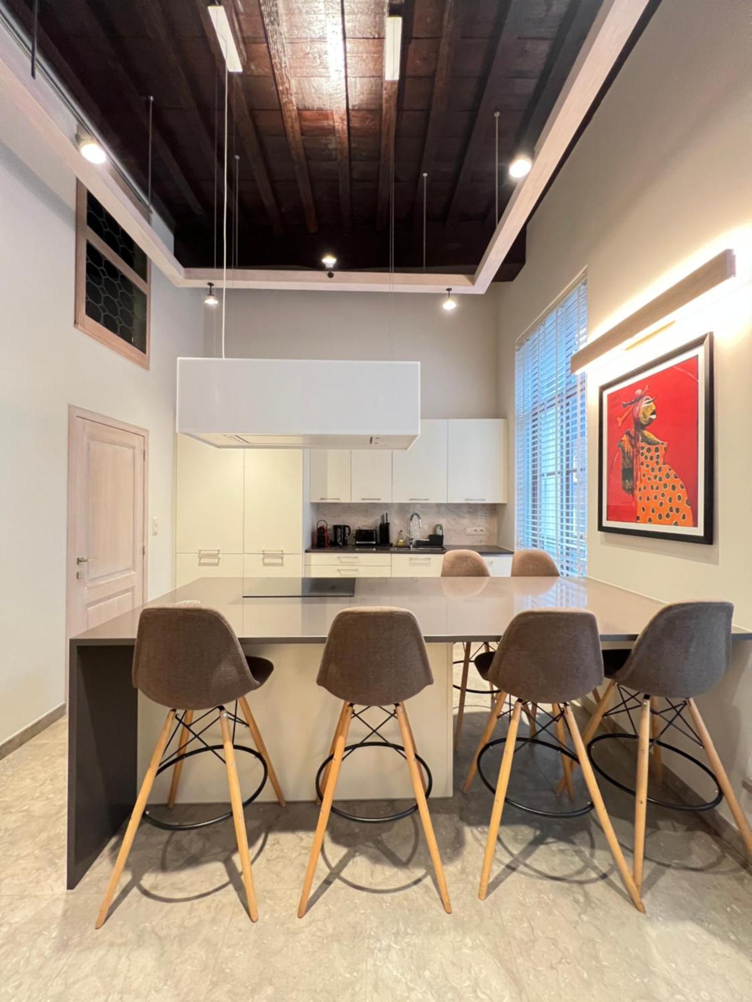 Apartment Luxury On Rue Haute