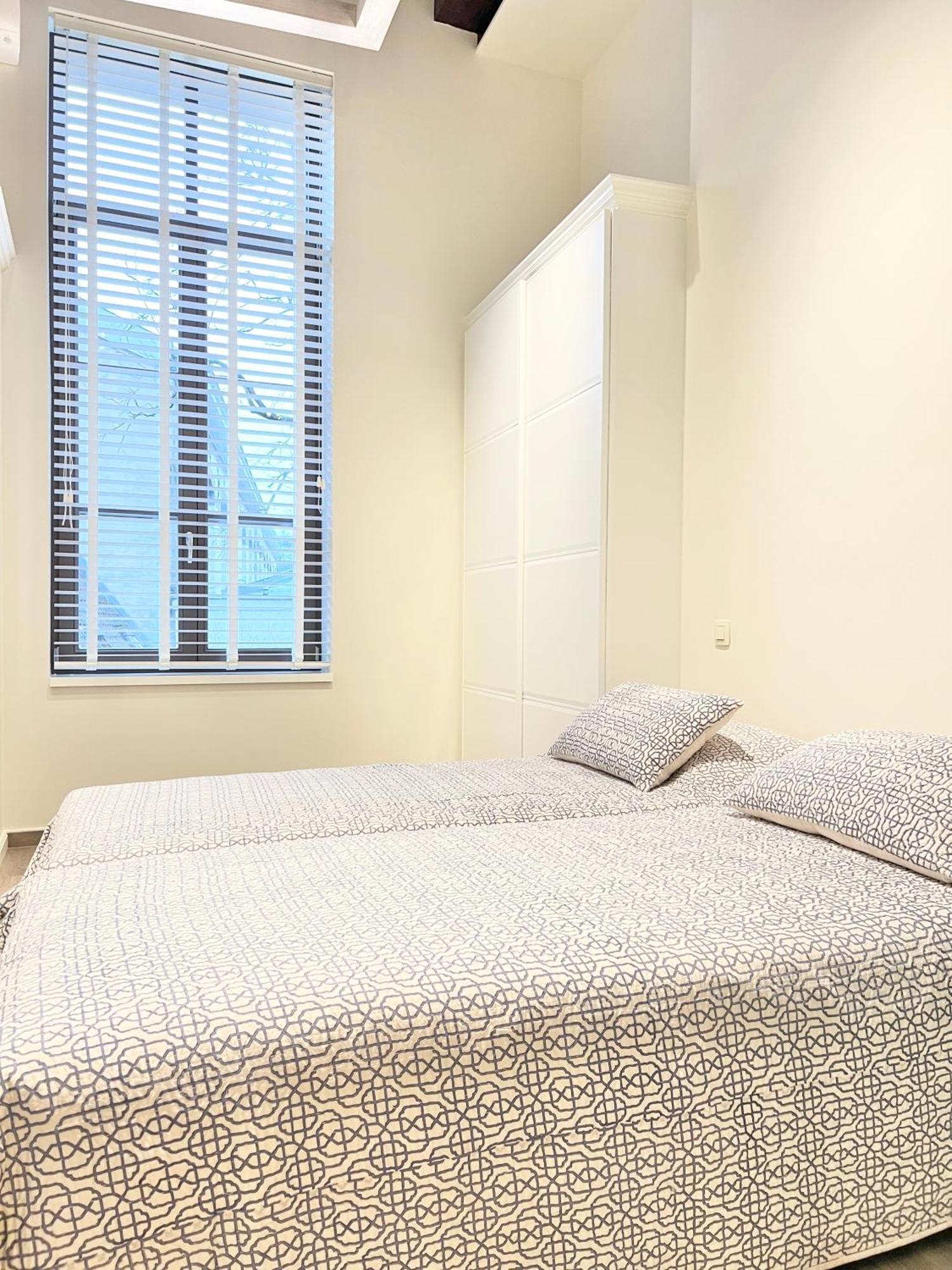 Luxury On Rue Haute Brussels