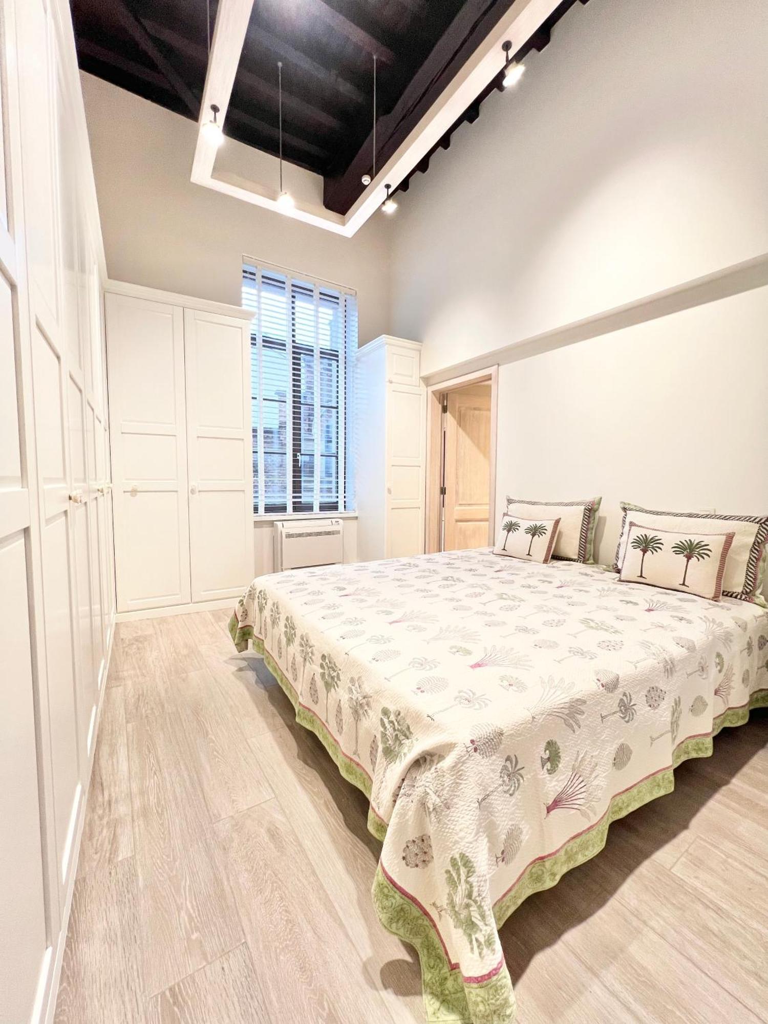 Apartment Luxury On Rue Haute