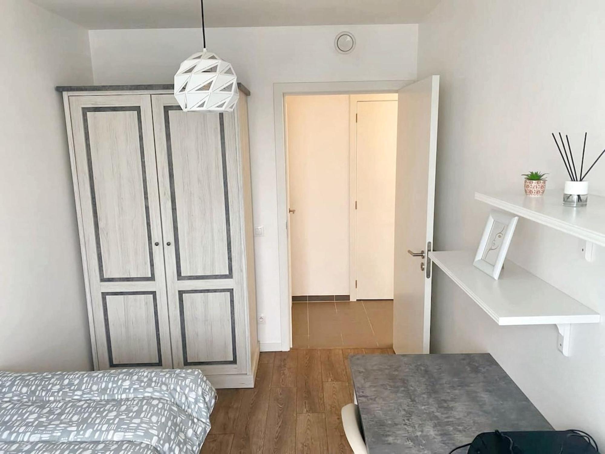 Apartment Modern In Cureghem Anderlecht 134 M² + Terrace Brüssel