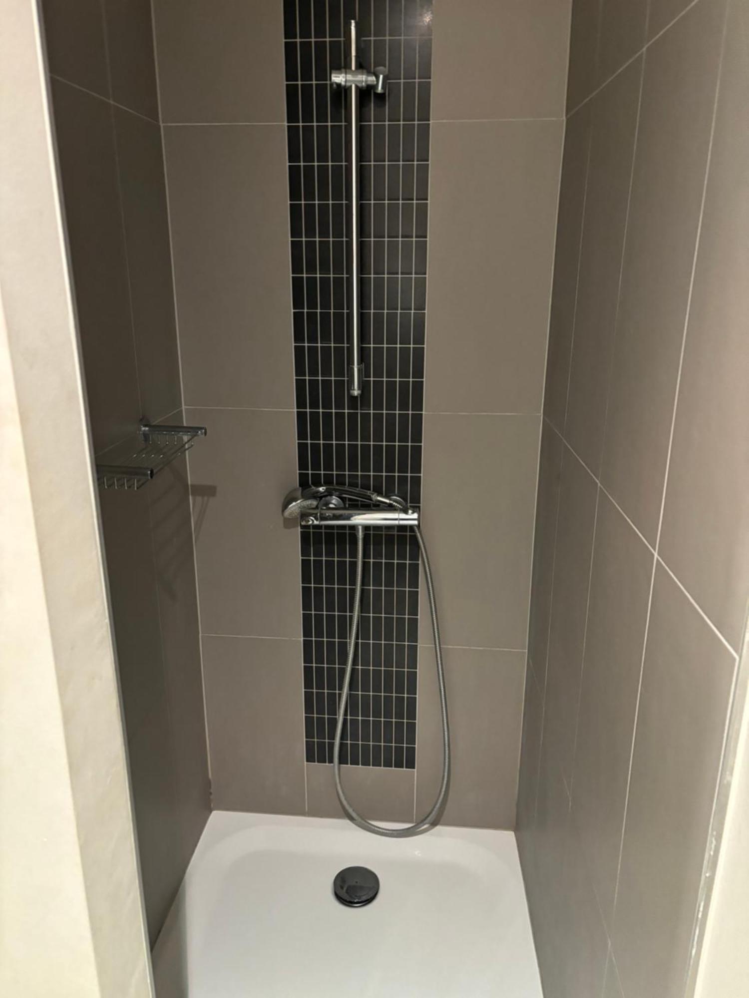 Comfortable Two Bedroom In Center Apartment Brussels