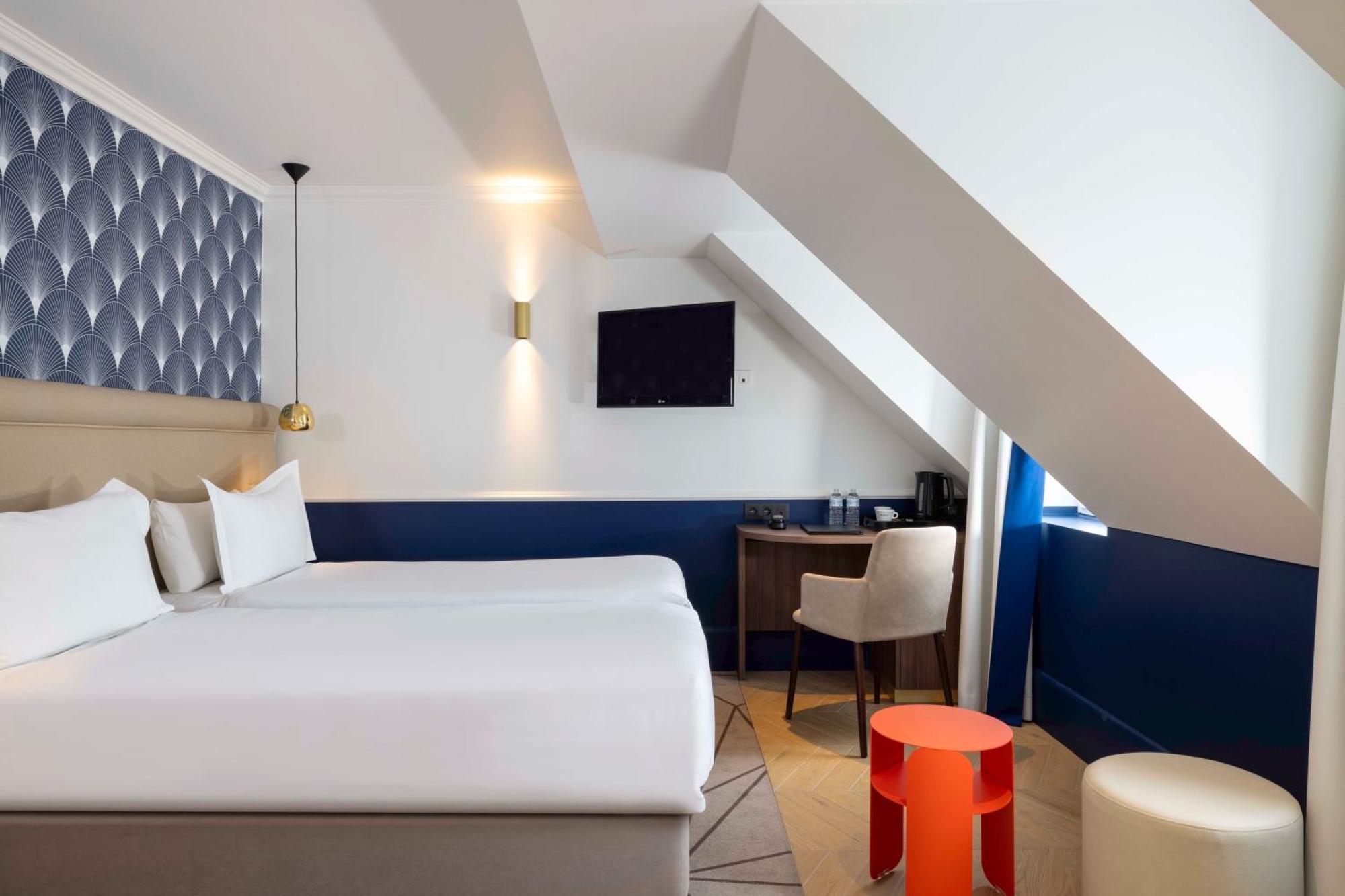 Hotel The Augustin 4*