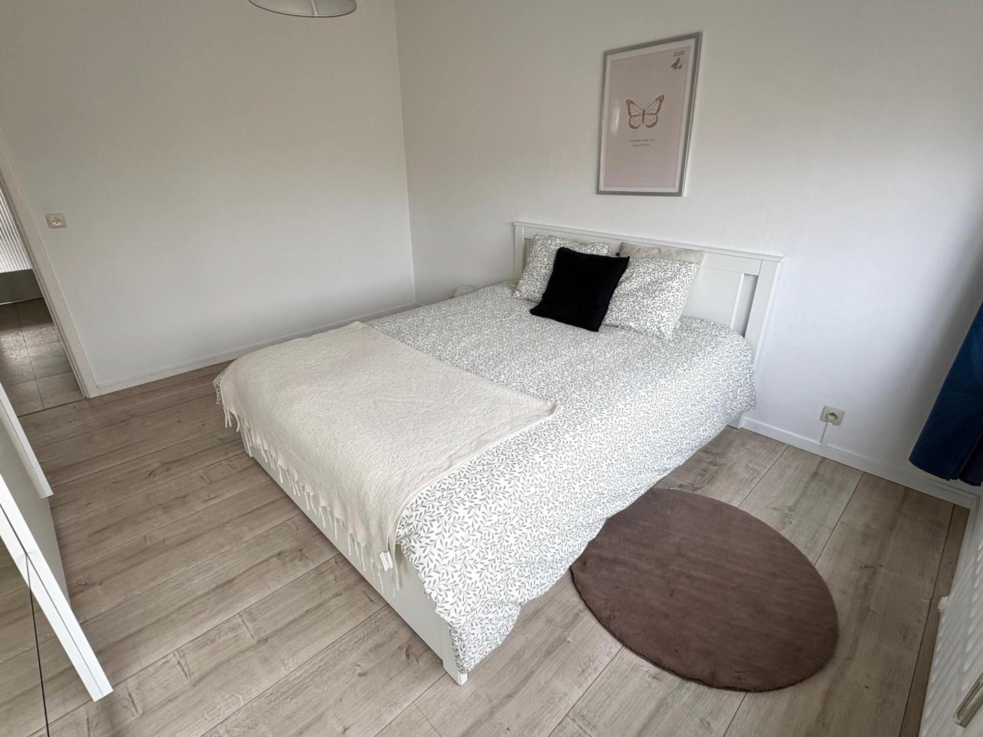 Charming Two Bedroom Flat - Nato - Appartement *