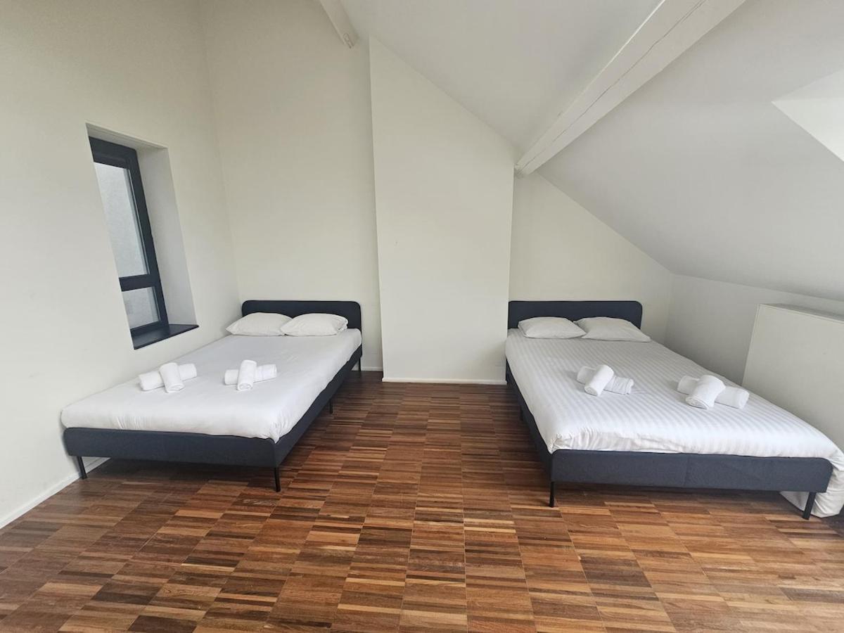 Villa Velvet House