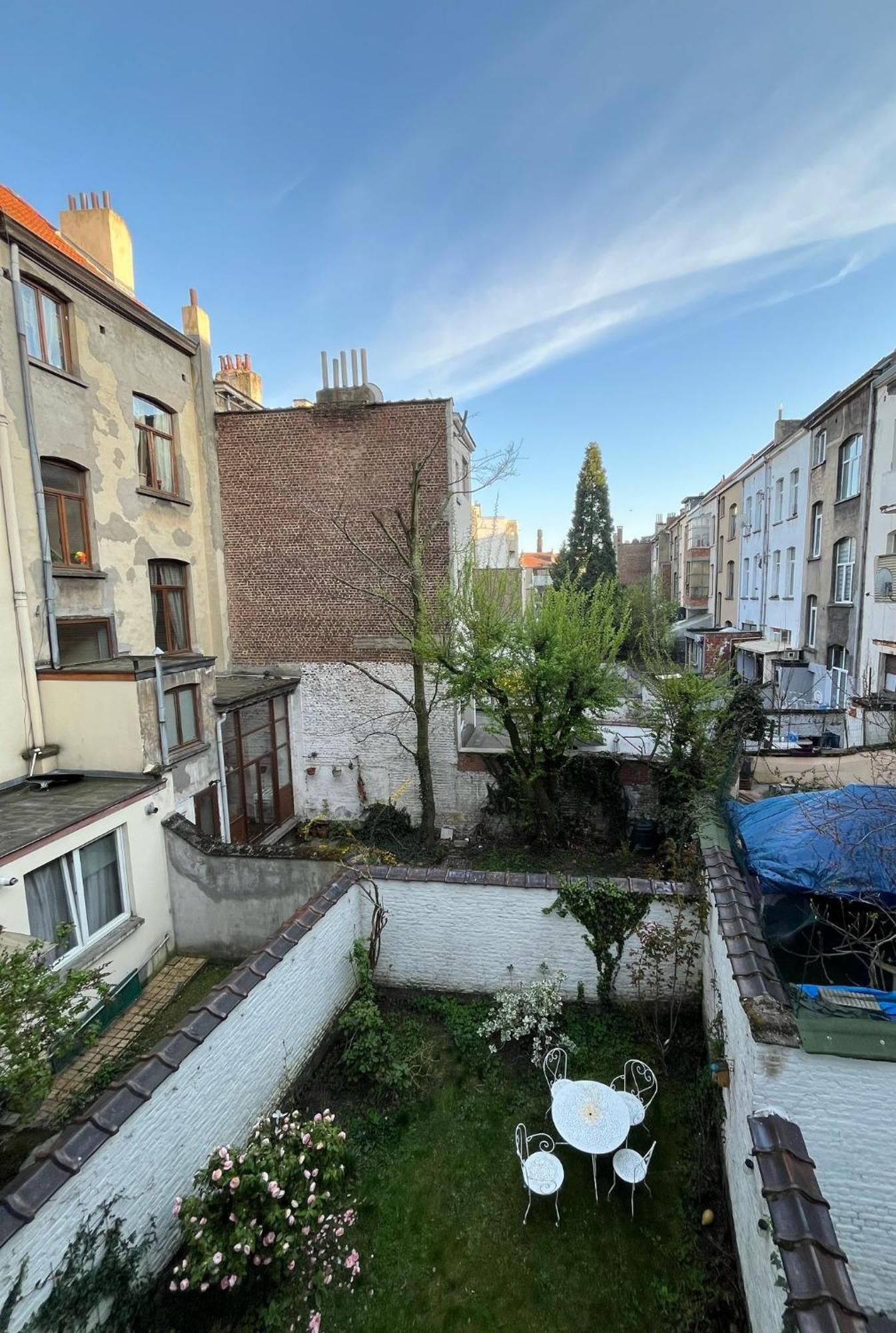 Apartment Charme 1 *