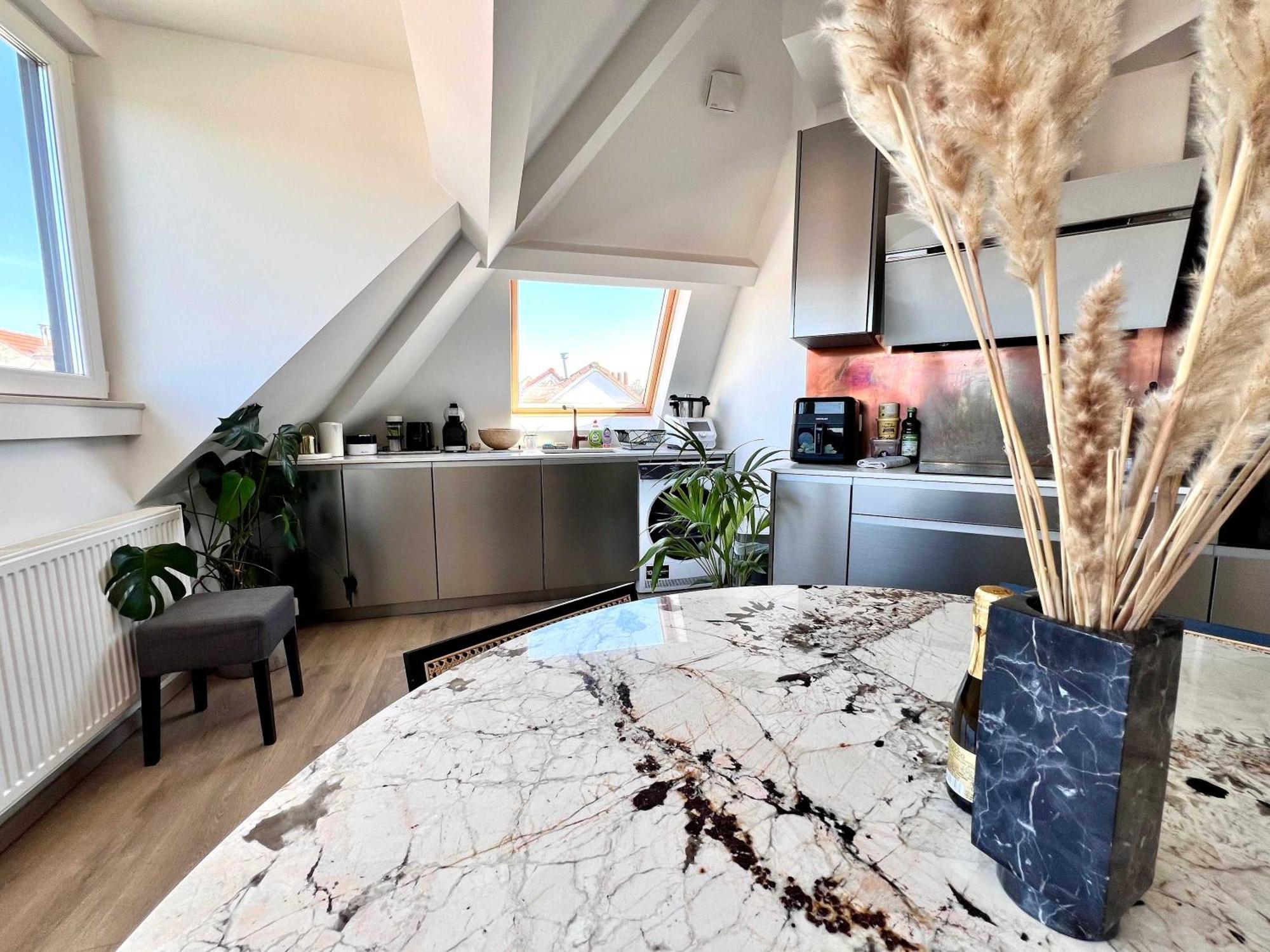 Apartment Modern Loft Near Eu Institutions