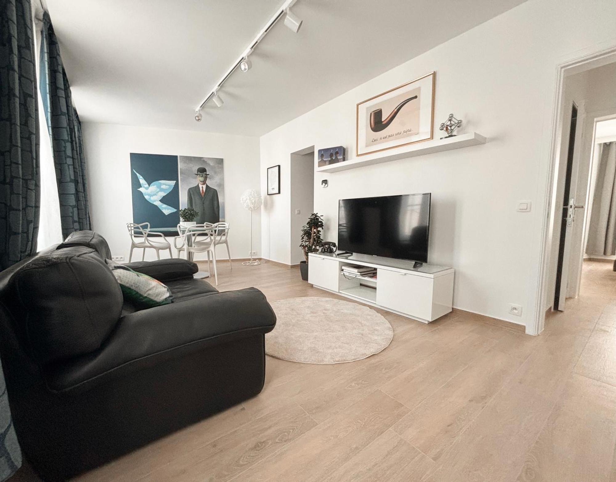 Fully Furnished And Modern Flat - Center Apartment *