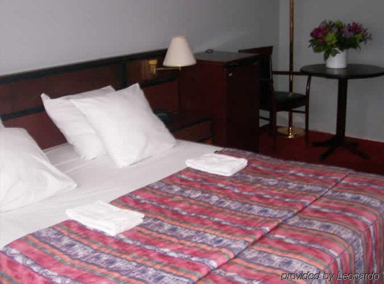 Slina Hotel