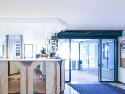 Best Western County House Hotel 3*