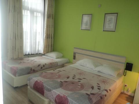 Hotel Albergo Hotel 2*